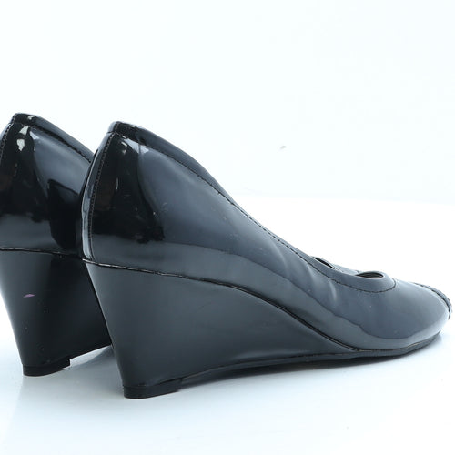 Dunnes Stores Womens Black Vinyl Court Heel UK 6 EUR 39