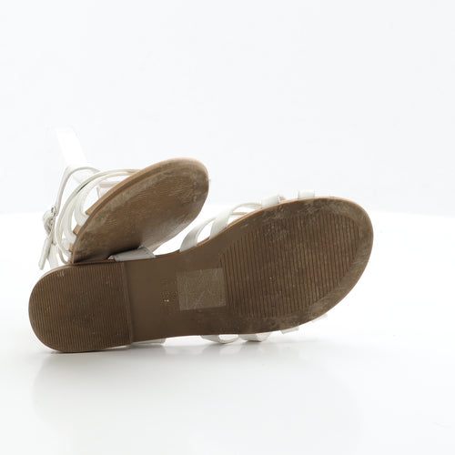 Primark Girls White Polyester Strappy Sandal UK 2 EUR 35
