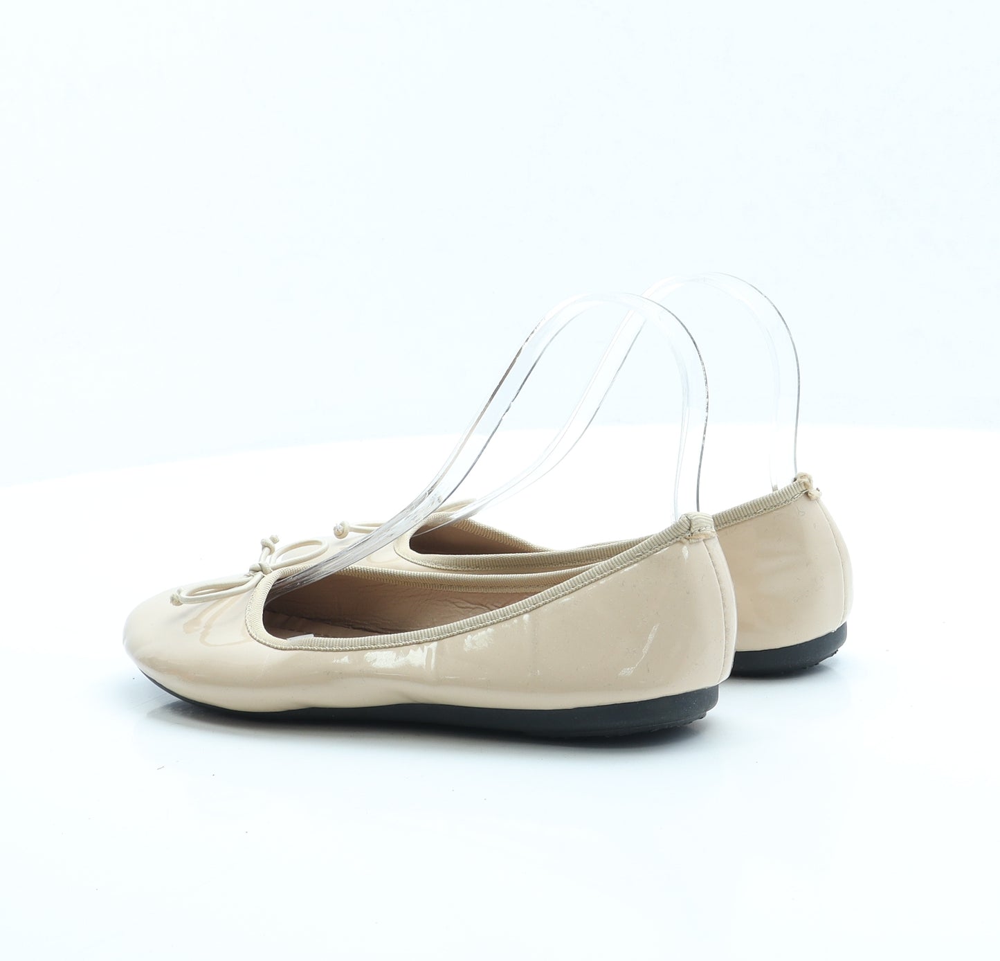 Belluce Womens Beige Vinyl Ballet Flat UK 5 EUR 38