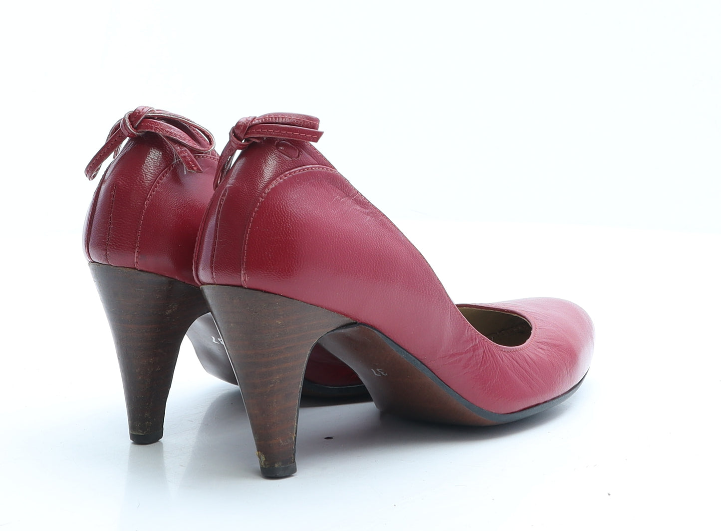 Preworn Womens Red Faux Leather Court Heel UK 4 EUR 37