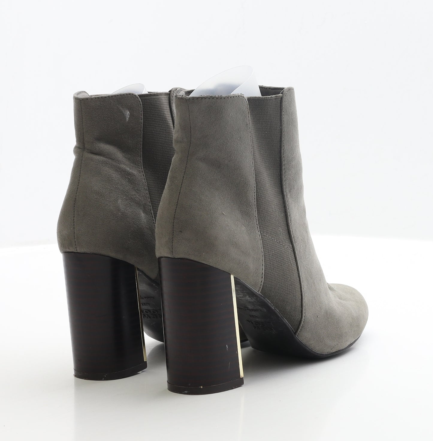 New Look Womens Grey Faux Suede Chelsea Boot UK 4