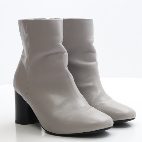 Marks and Spencer Womens Grey Faux Leather Bootie Boot UK 7