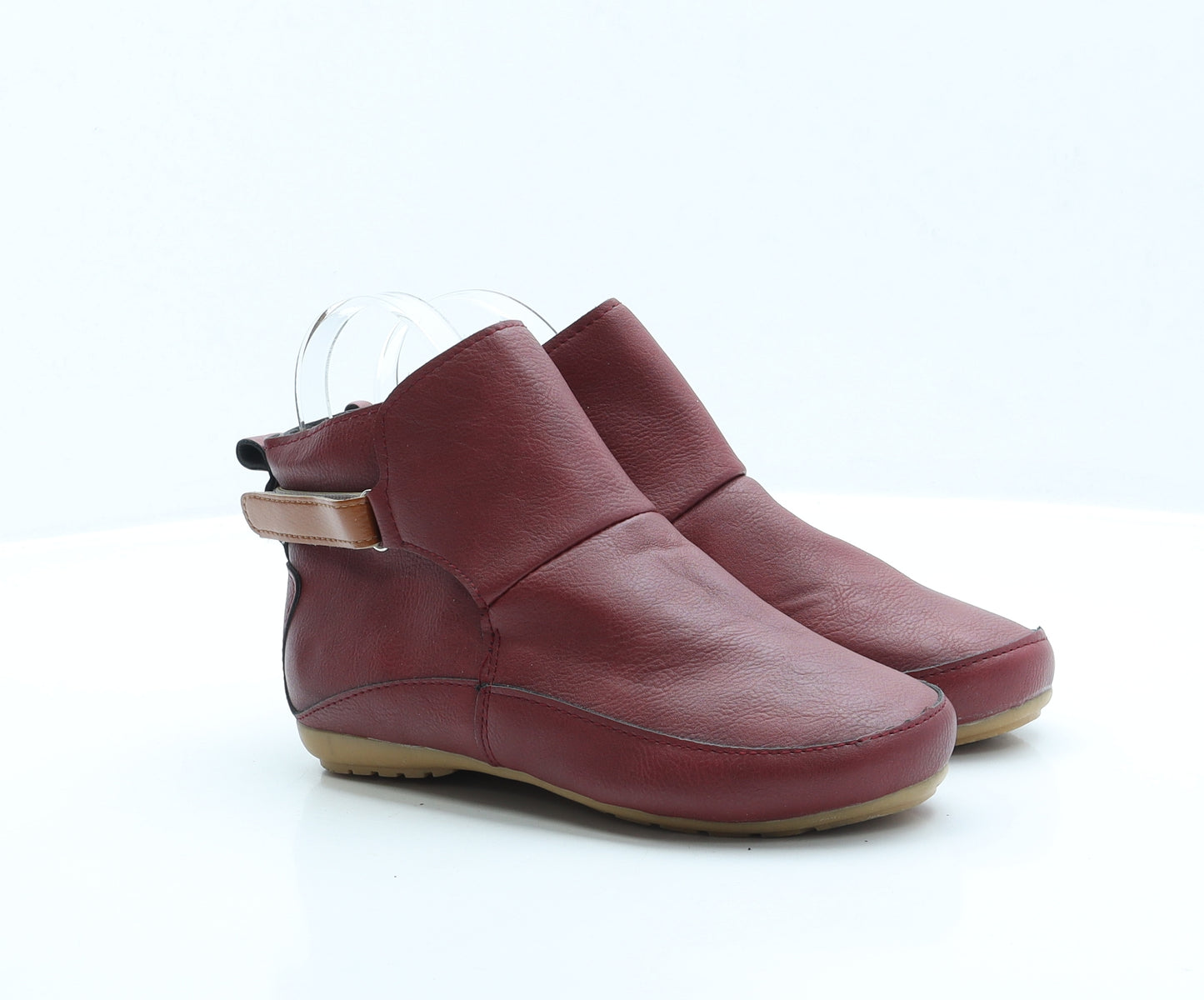 Preworn Womens Red Faux Leather Slip On Boot UK 2 EUR 35