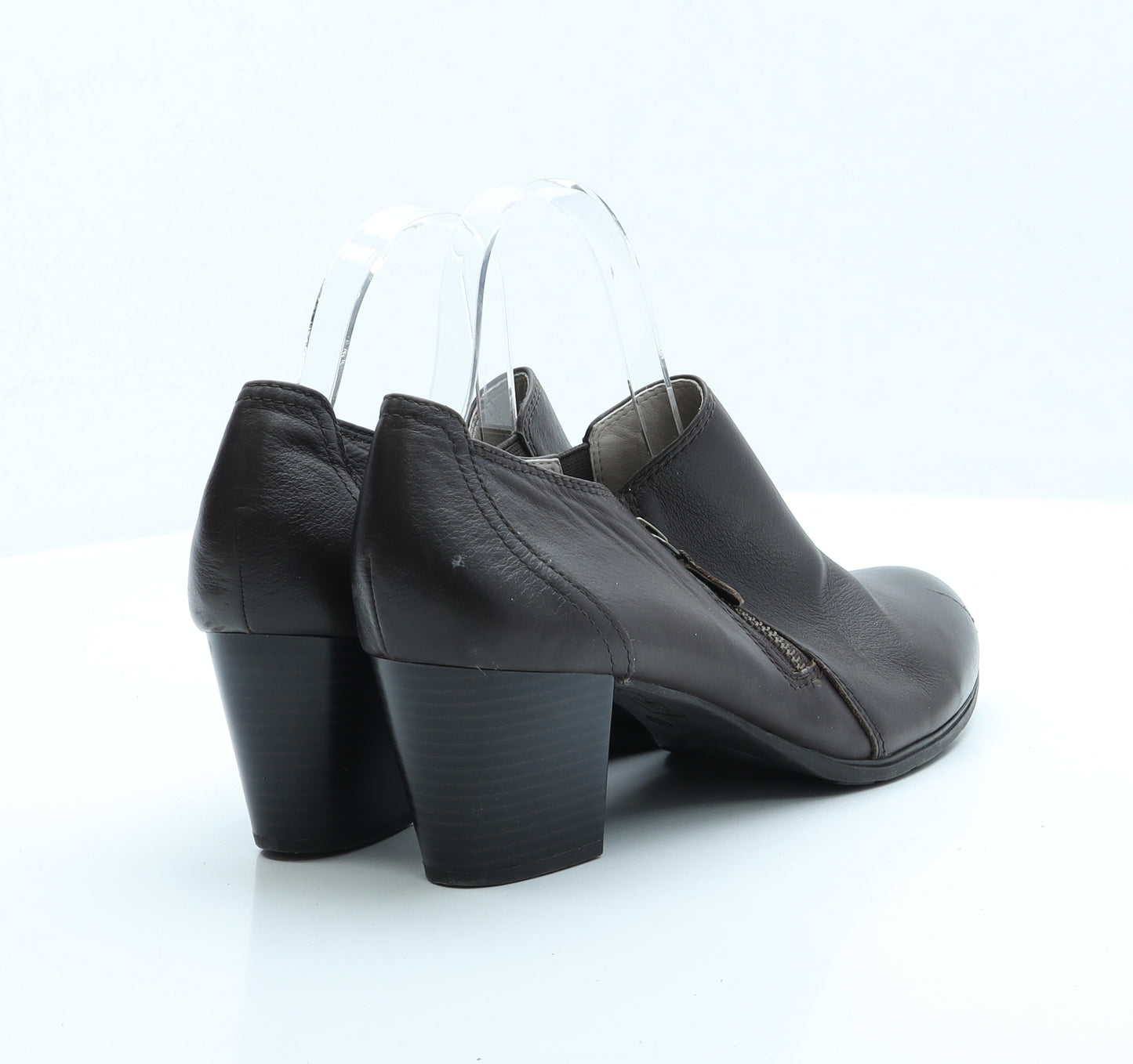 FootGlove Womens Brown Faux Leather Court Heel UK 7.5