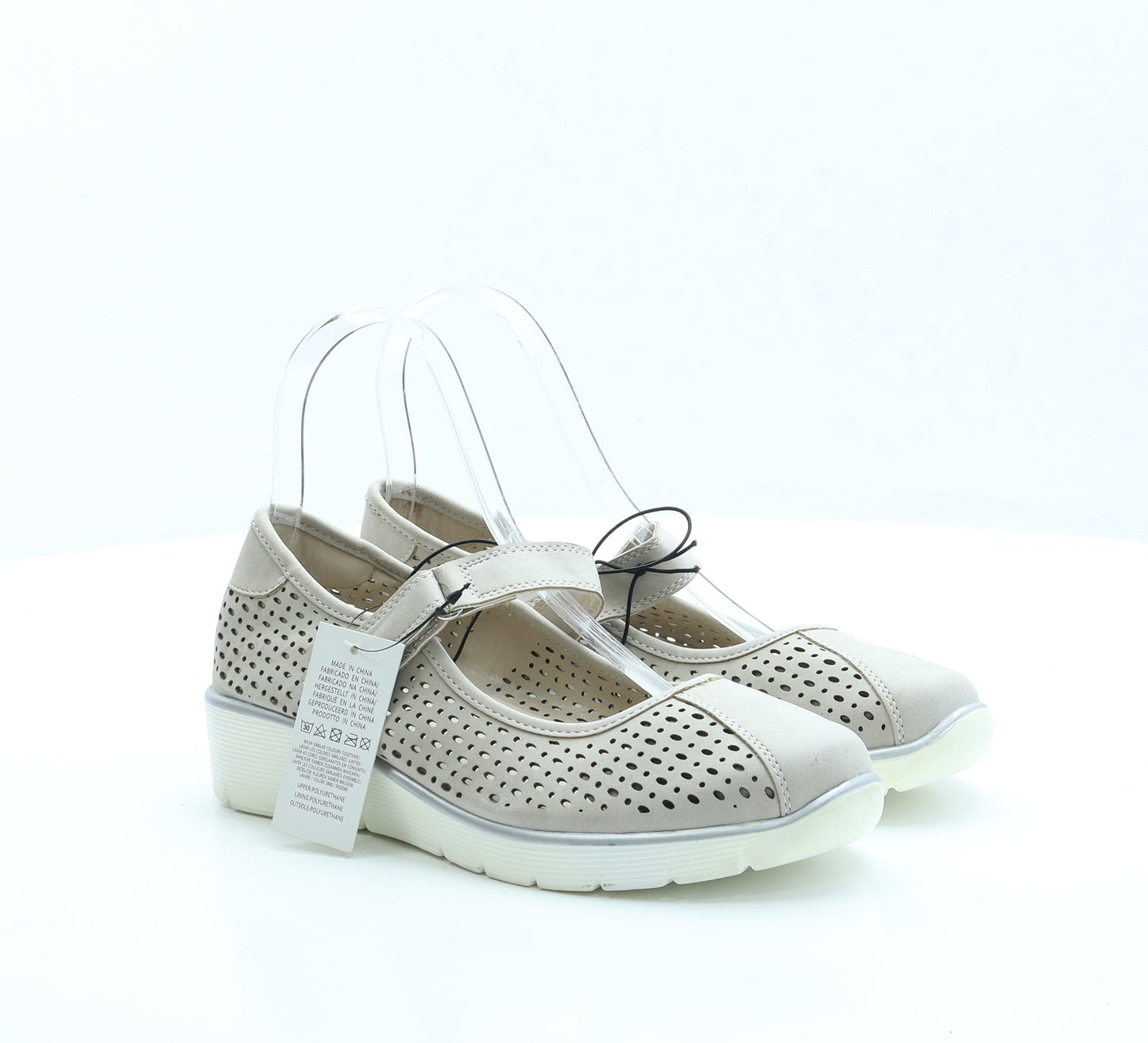 KushyShoo Womens Beige Geometric Polyester Flat UK 4 EUR 37