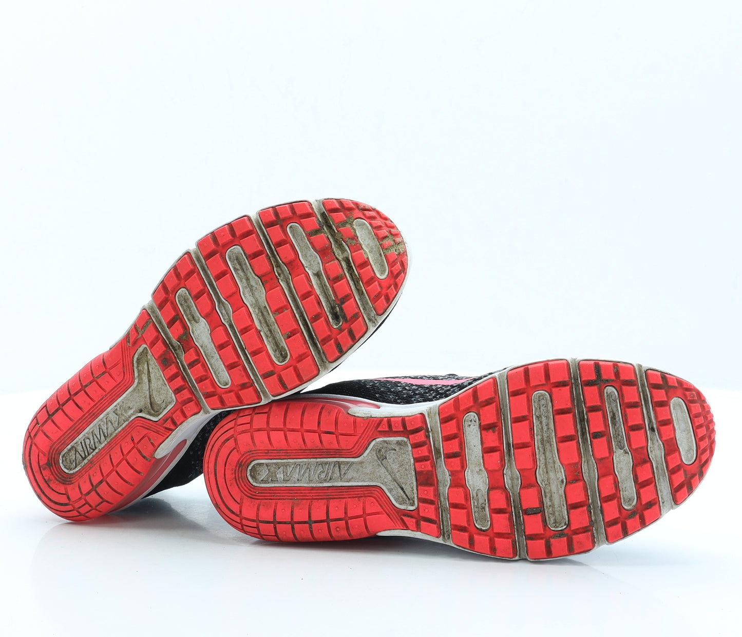 Nike Womens Black Fabric Trainer UK 6 EUR 40