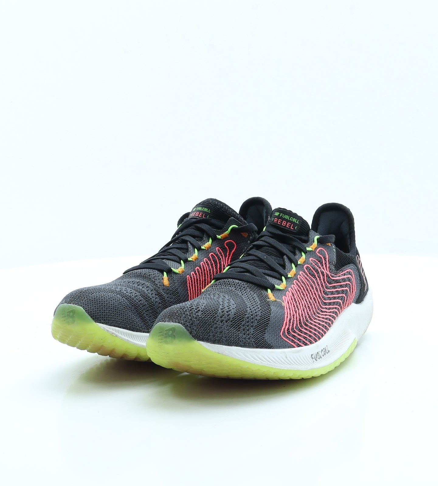 New Balance Womens Black Fabric Trainer UK 6