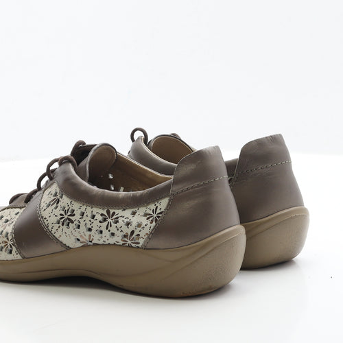 Preworn Womens Brown Faux Leather Flat UK 8