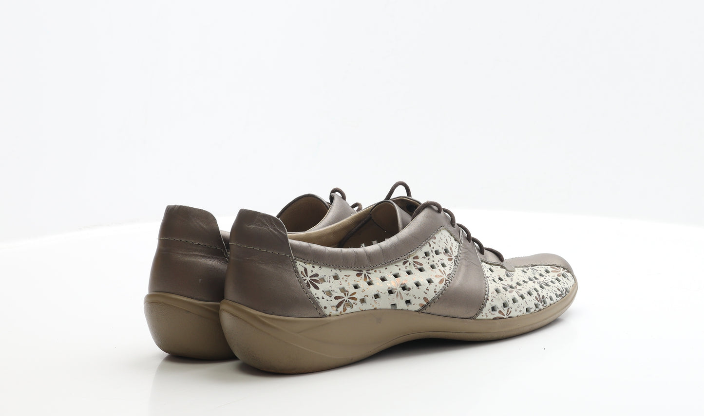 Preworn Womens Brown Faux Leather Flat UK 8