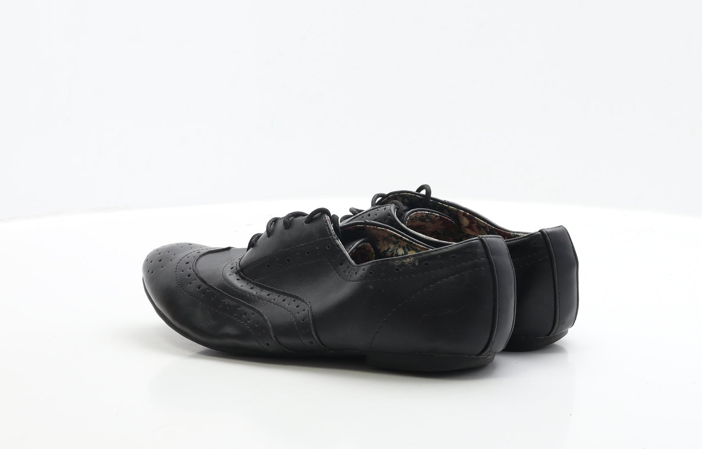 Lilley Womens Black Faux Leather Flat UK 6 - Brogue Style