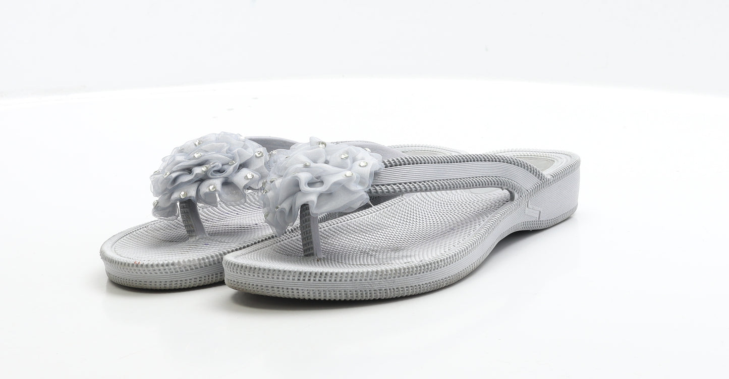 Preworm Womens Silver Rubber Thong Sandal UK 7 EUR 40