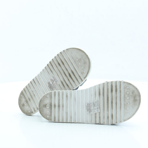 Primark Girls Blue Floral Cotton Strappy Sandal UK 1 EUR 33 US 2