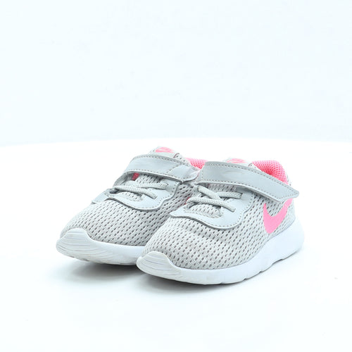 Nike Girls Grey Fabric Trainer UK 6.5