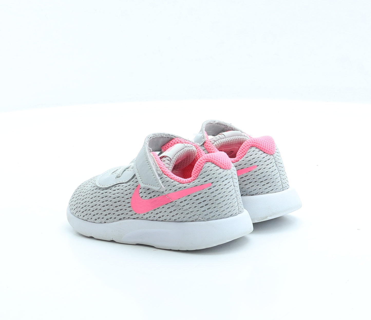 Nike Girls Grey Fabric Trainer UK 6.5