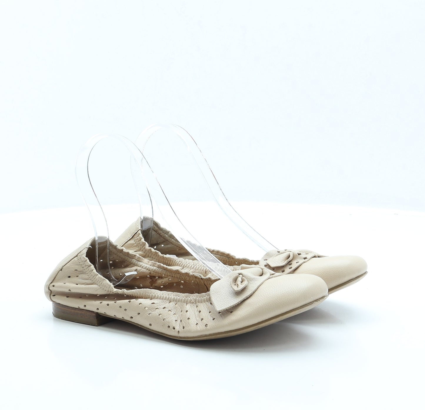 Caprice Womens Beige Faux Leather Ballet Flat UK 5 EUR 38