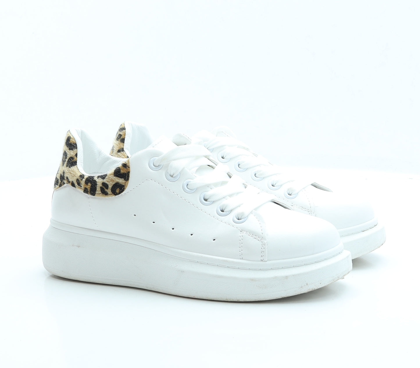 Preworn Womens White Animal Print Faux Leather Trainer UK 6 EUR 39