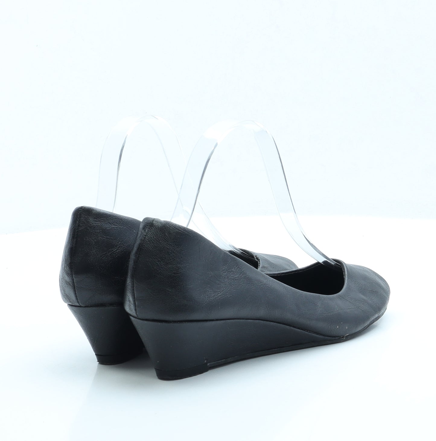 Intuition Womens Black Faux Leather Court Heel UK 6
