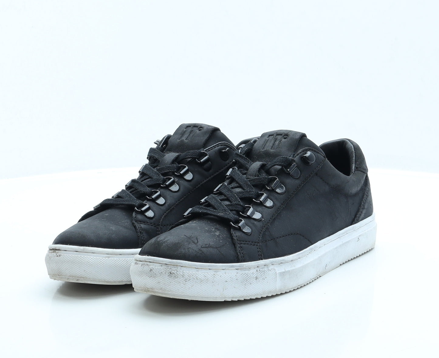 11 degrees Mens Black Faux Leather Trainer UK 8 EUR 42