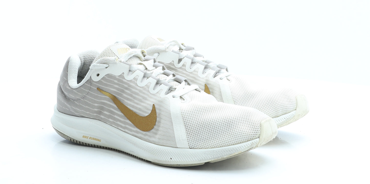 Nike Mens Ivory Geometric Polyester Trainer UK 8 EUR 42.5