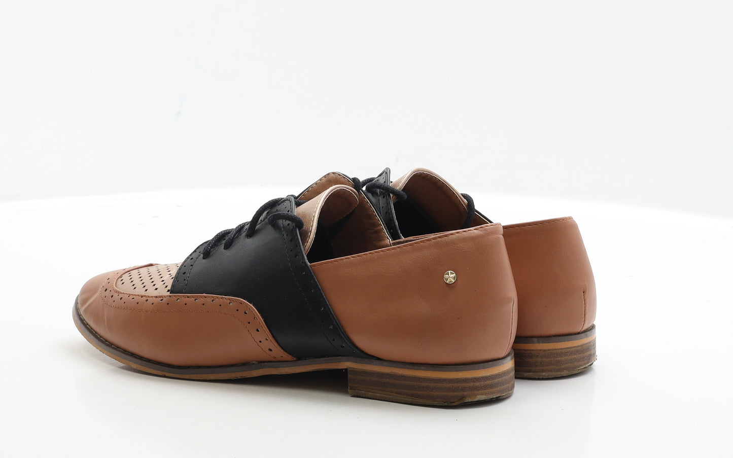 Esoape Womens Brown Faux Leather Flat UK 8 EUR 41