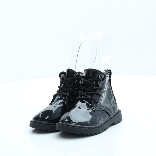 Preworn Girls Black Vinyl Combat Boot UK 5 EUR 22