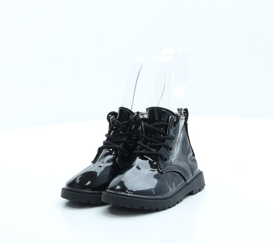 Preworn Girls Black Vinyl Combat Boot UK 5 EUR 22
