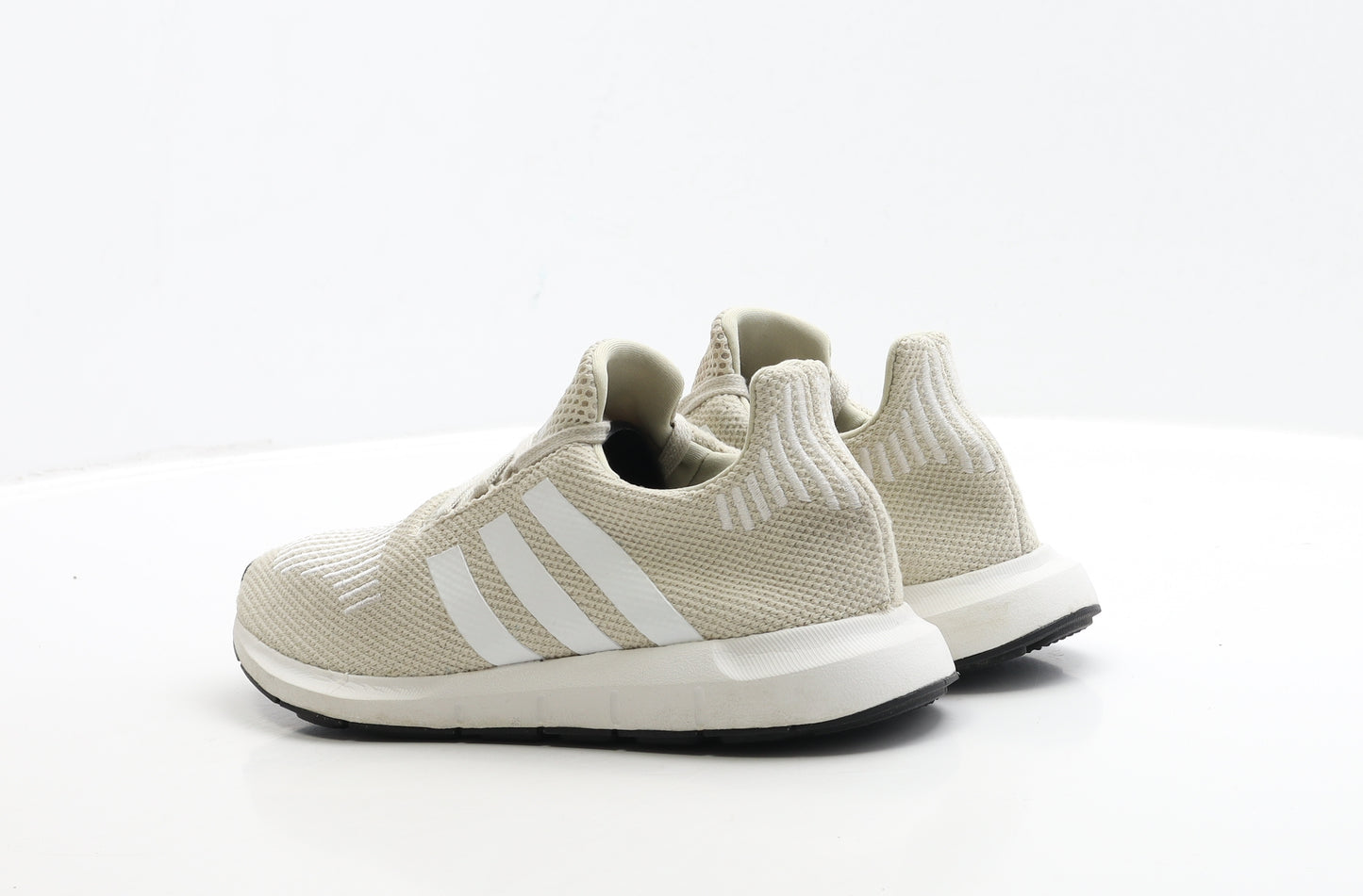 adidas Womens Beige Polyester Trainer UK 4.5 EUR 37.5