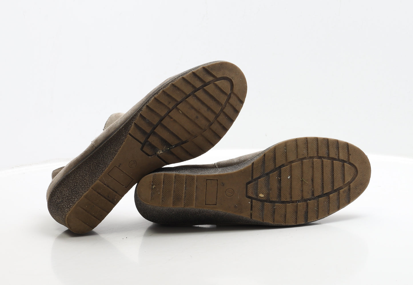 George Womens Beige Faux Suede Chelsea Boot UK 7