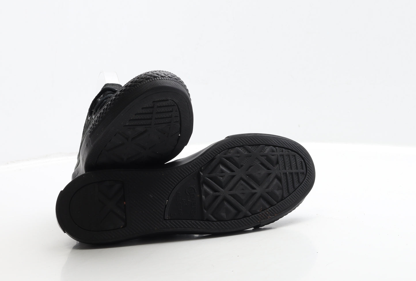 Converse Mens Black Fabric Trainer UK 5 37.5