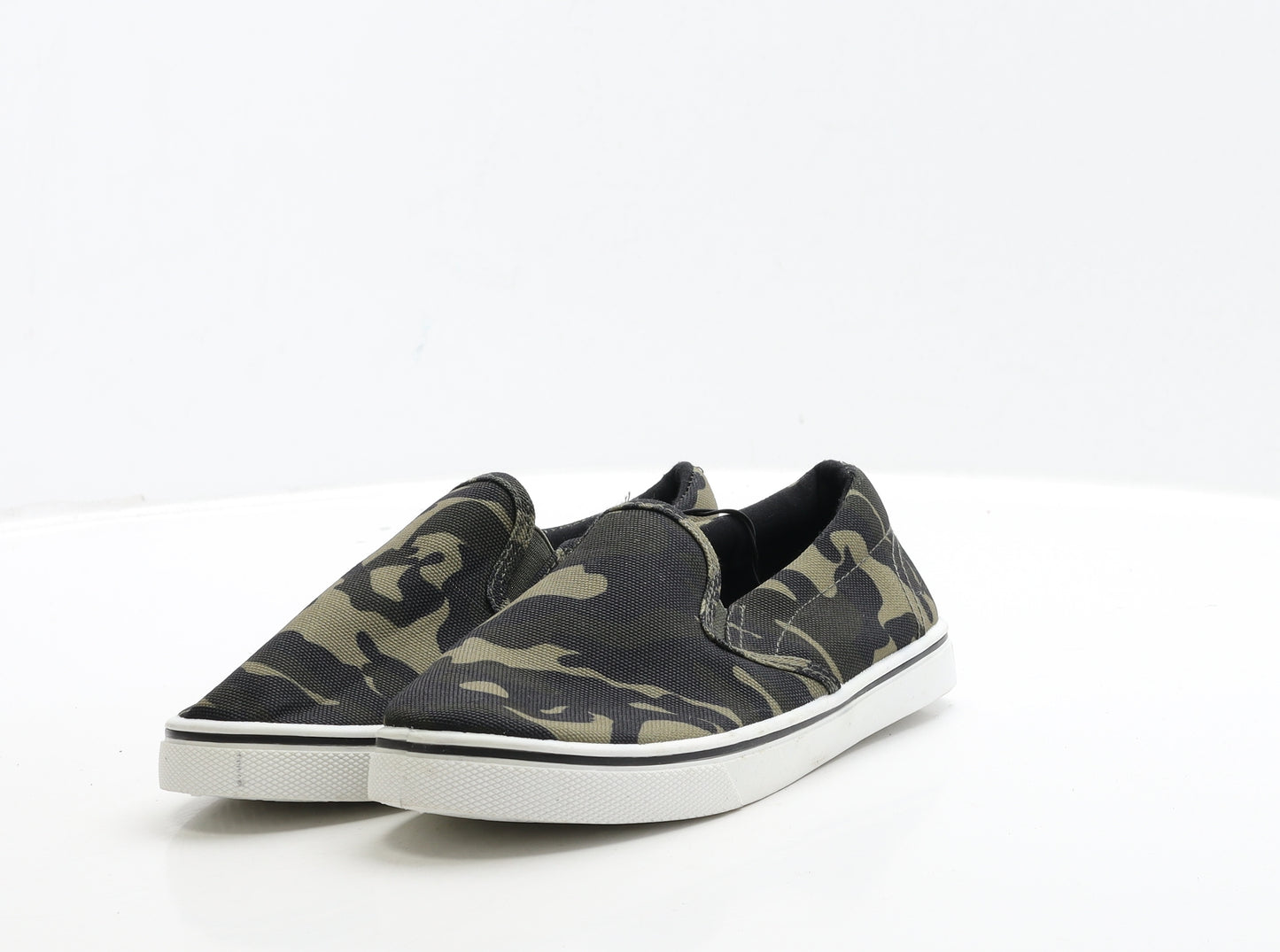 Urban outlaws Boys Multicoloured Camouflage Fabric Loafer Casual UK 2 34