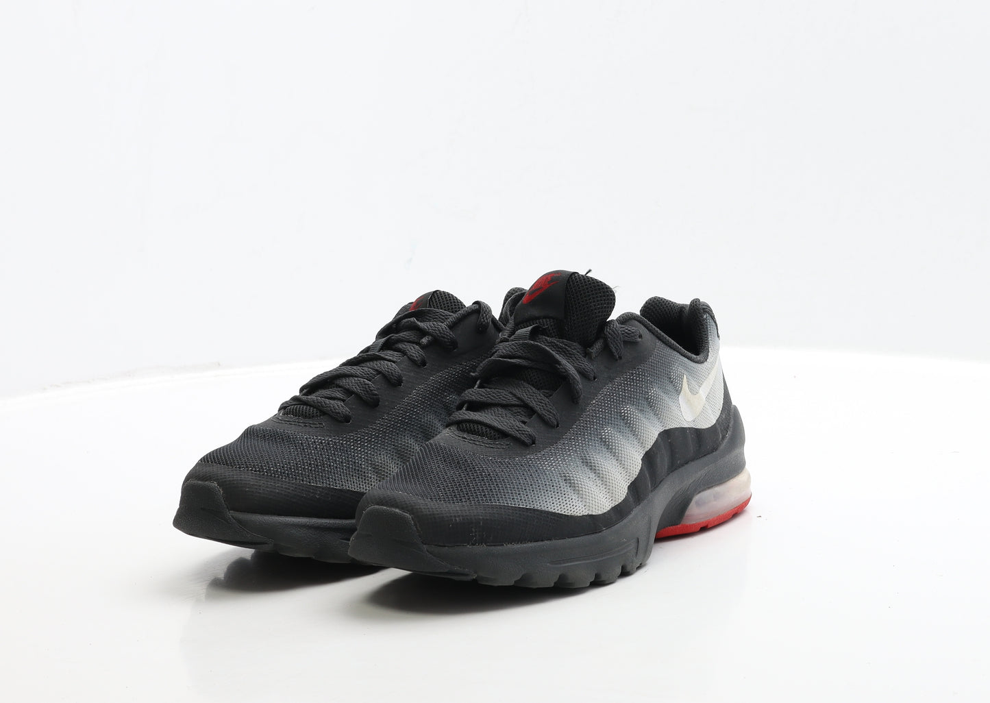 Nike Boys Black Polyester Trainer UK 4 36.5