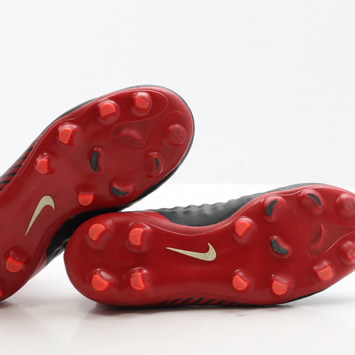 Nike Boys Black Polyester Trainer UK 3 35.5