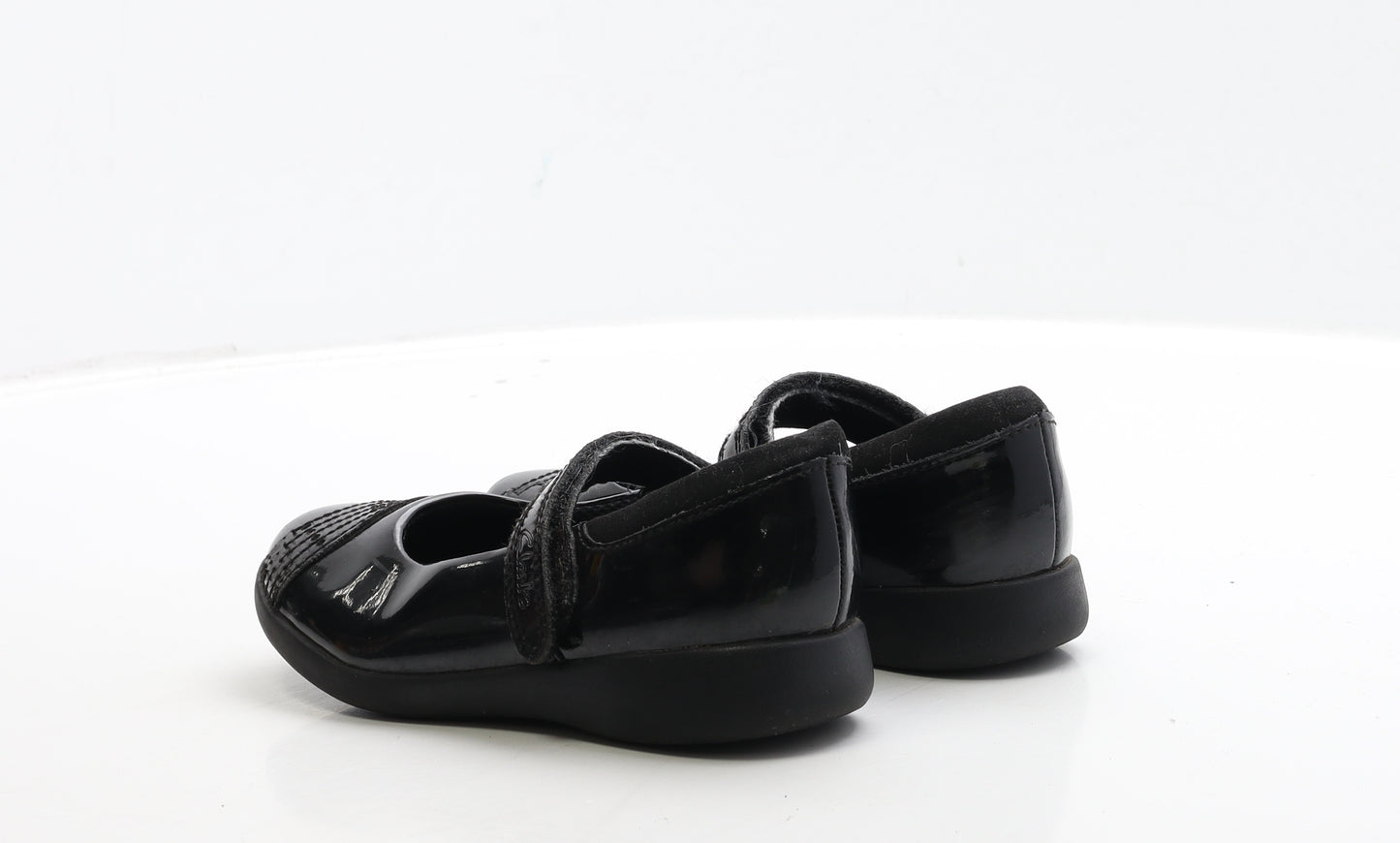 Clarks Girls Black Patent Leather Flat Casual UK 11.5