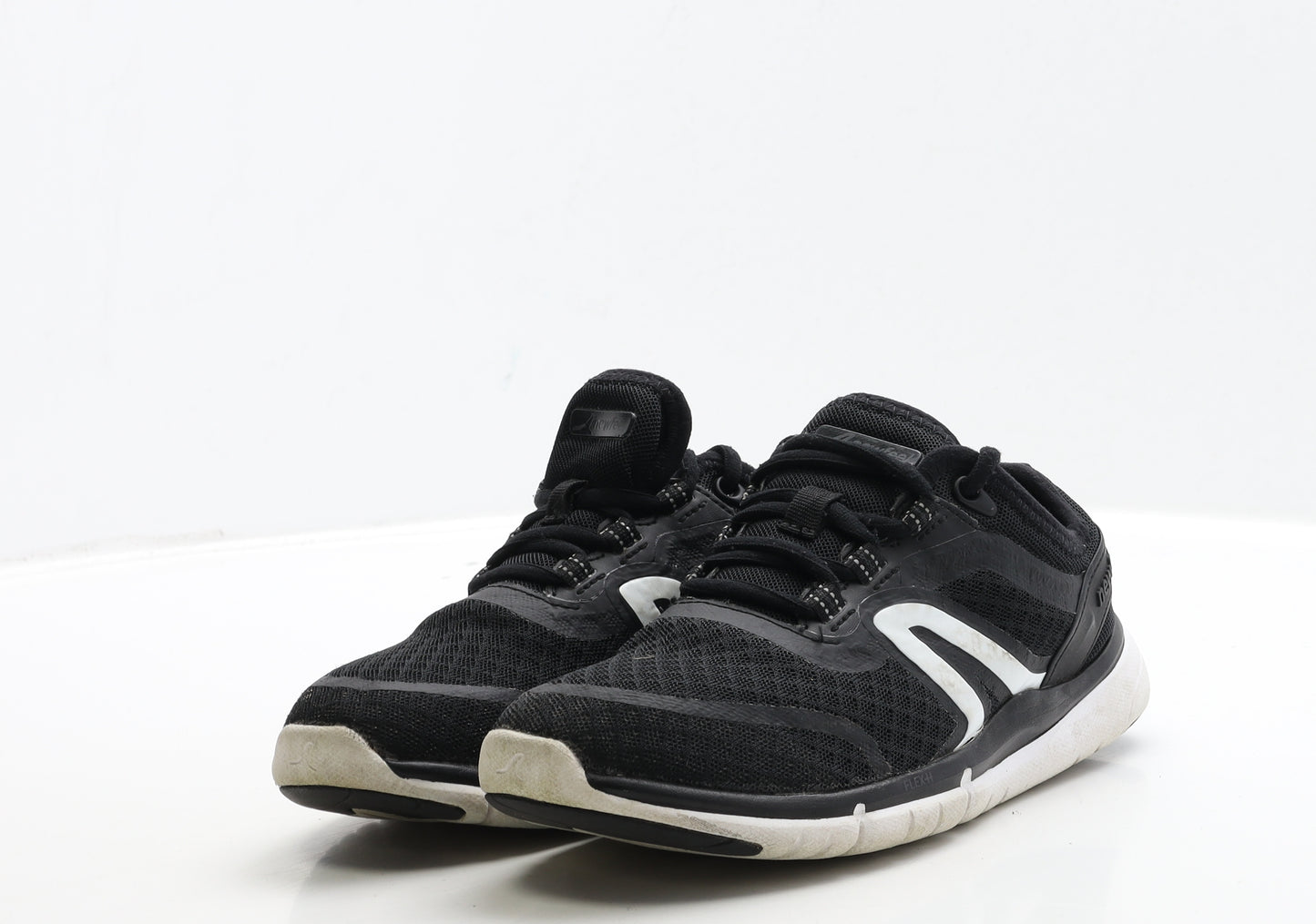 DECATHLON Womens Black Polyester Trainer UK 3 36