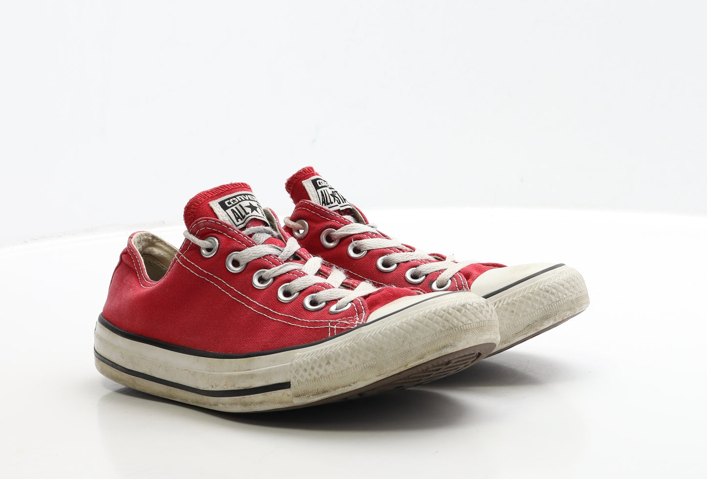 Converse Mens Red Fabric Trainer UK 6 39