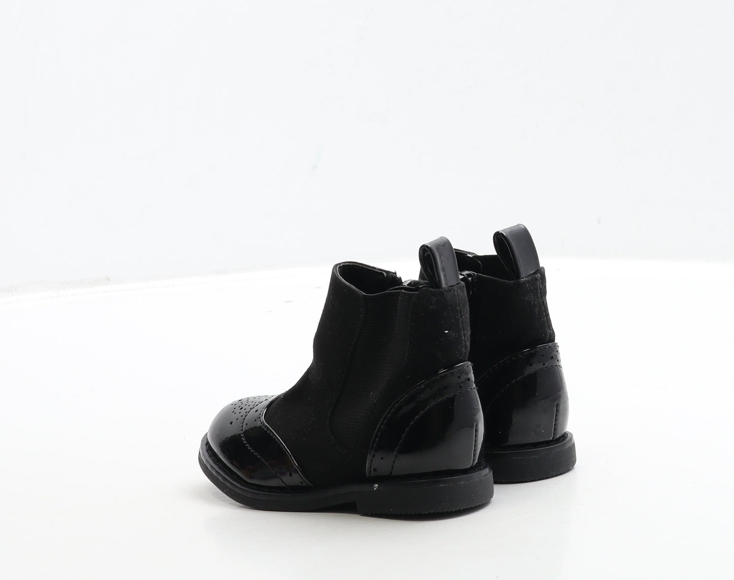 River Island Girls Black Patent Leather Chelsea Boot UK 3 19