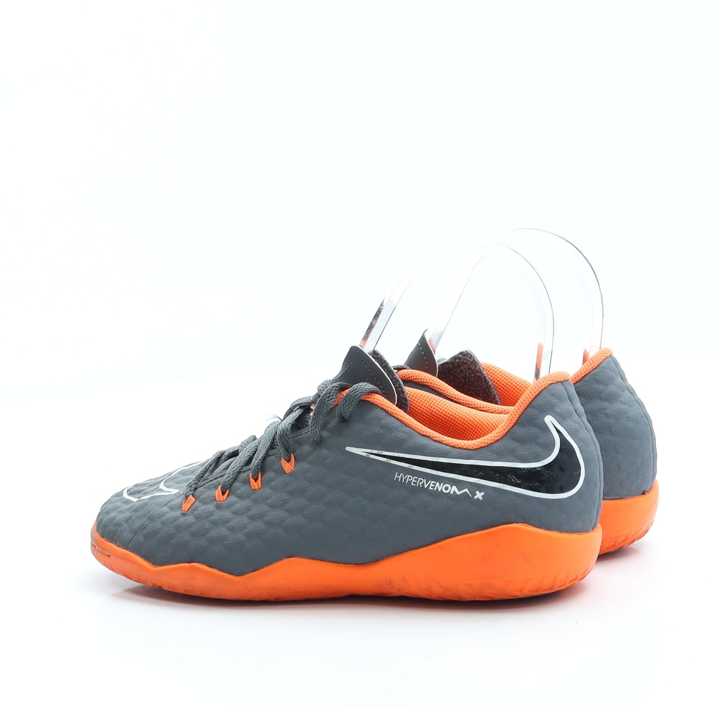 Nike Boys Grey Leather Trainer UK 2.5 35 - Astro Turf shoe