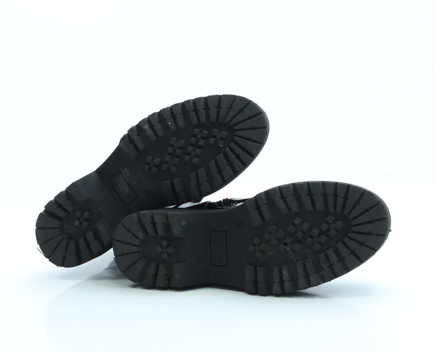 Preworn Womens Black Vinyl Combat Boot UK 6 39