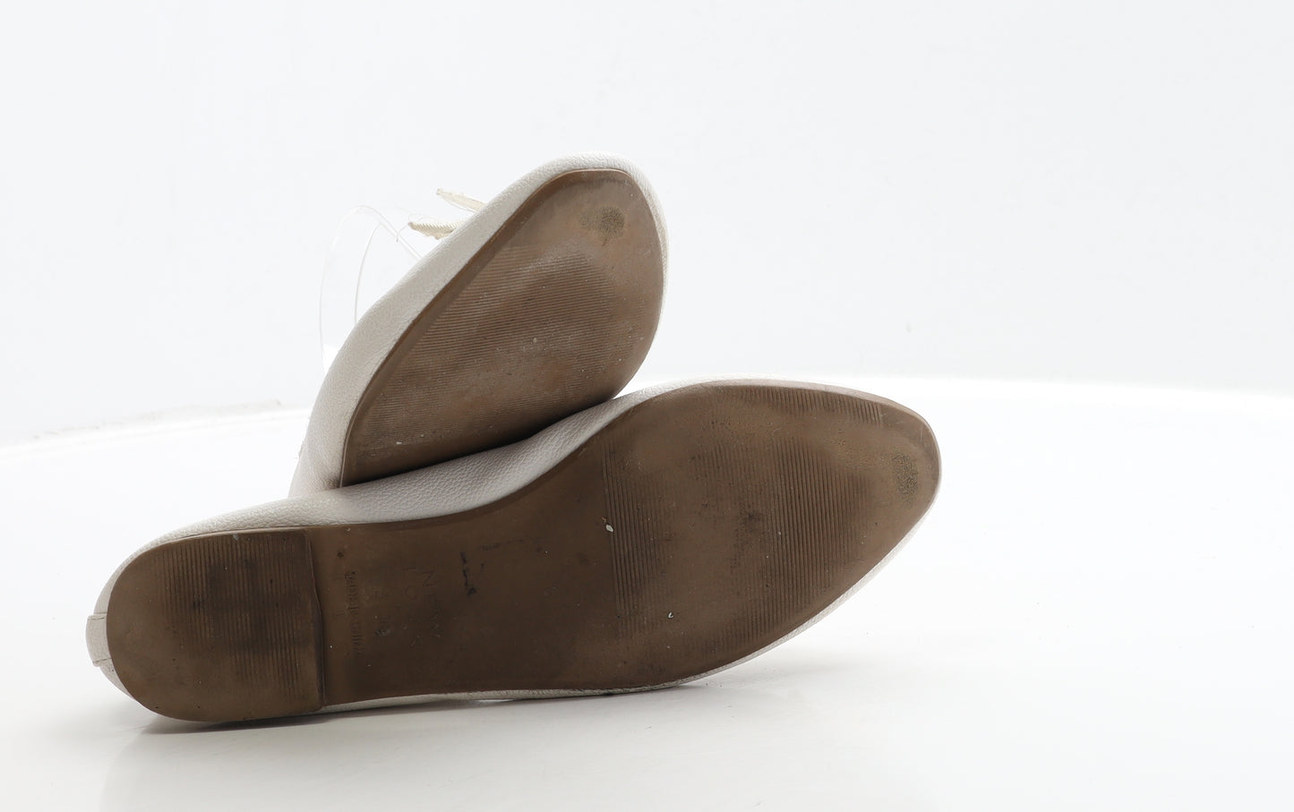New Look Womens White Leather Ballet Flat UK 5 38 - Wide Fit
