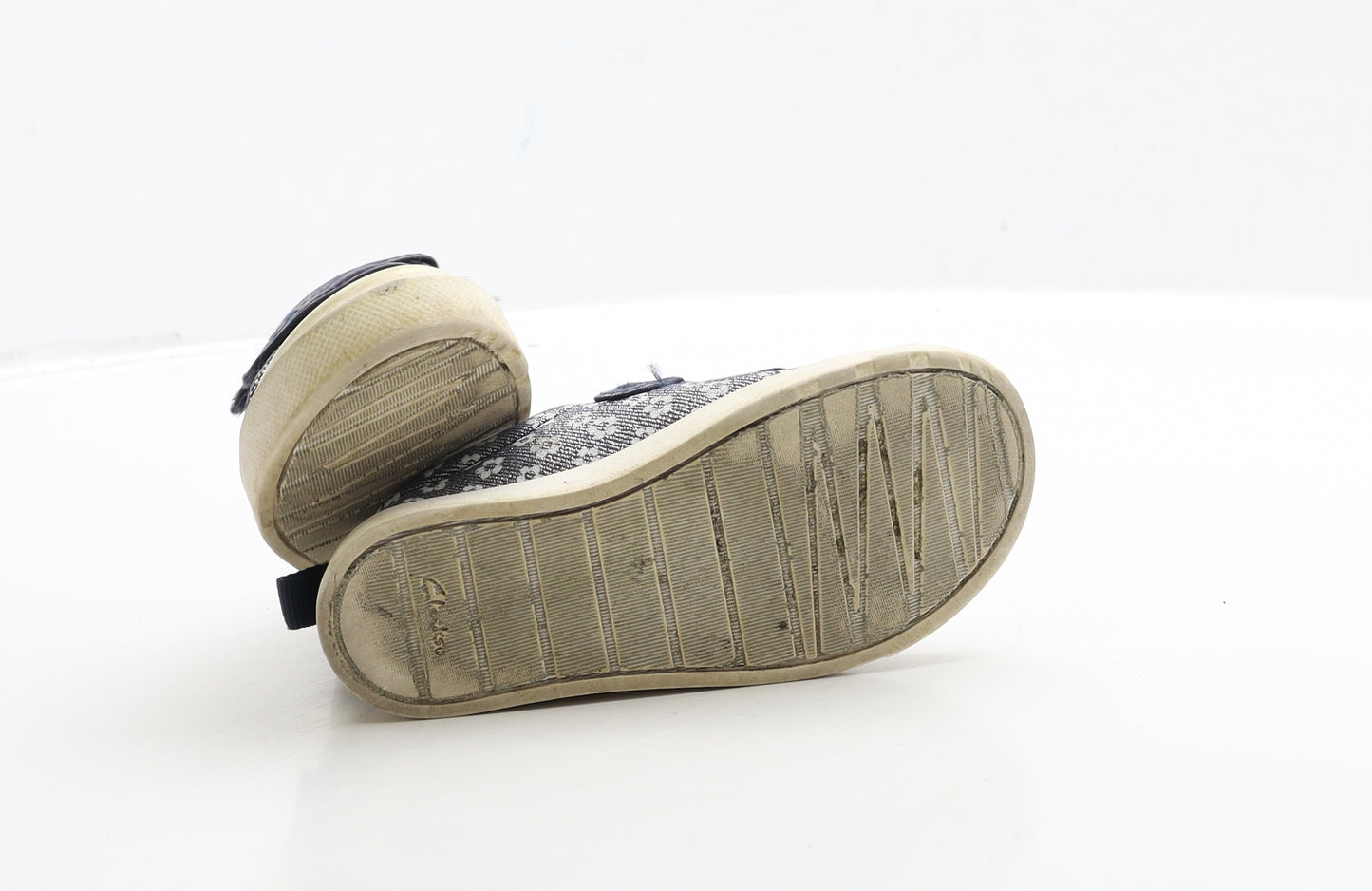 Clarks Girls Blue Floral Fabric Flat Casual UK 7