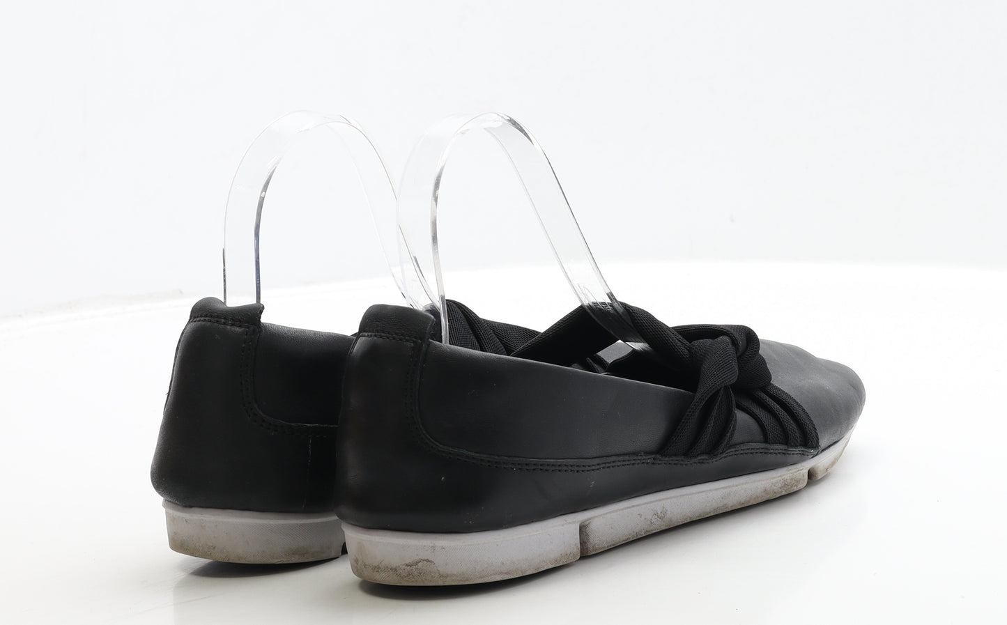 Clarks Womens Black Leather Slip On Flat UK 5.5 38.5