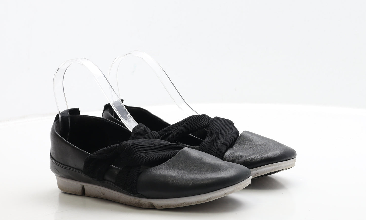 Clarks Womens Black Leather Slip On Flat UK 5.5 38.5