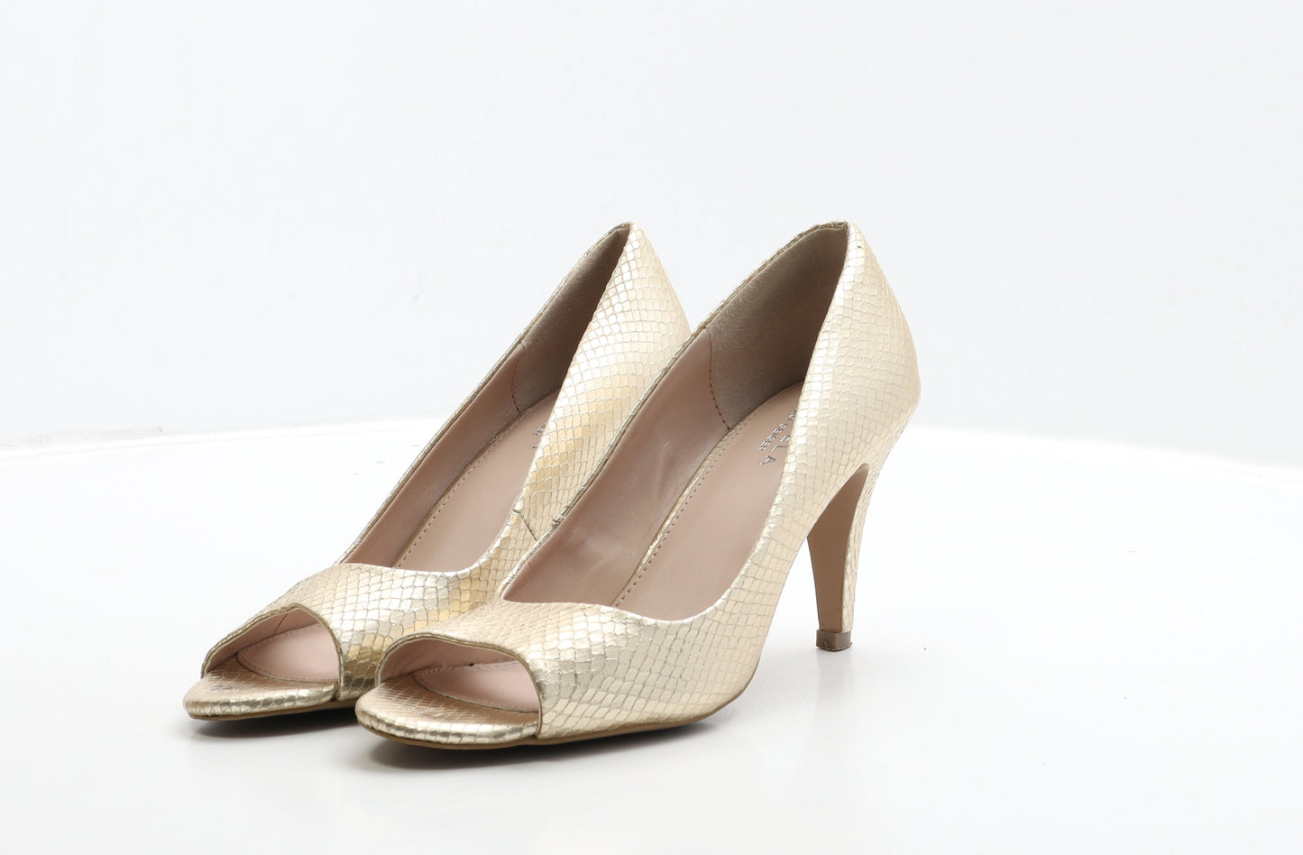 Kurt Geiger Womens Gold Leather Court Heel UK 6 39