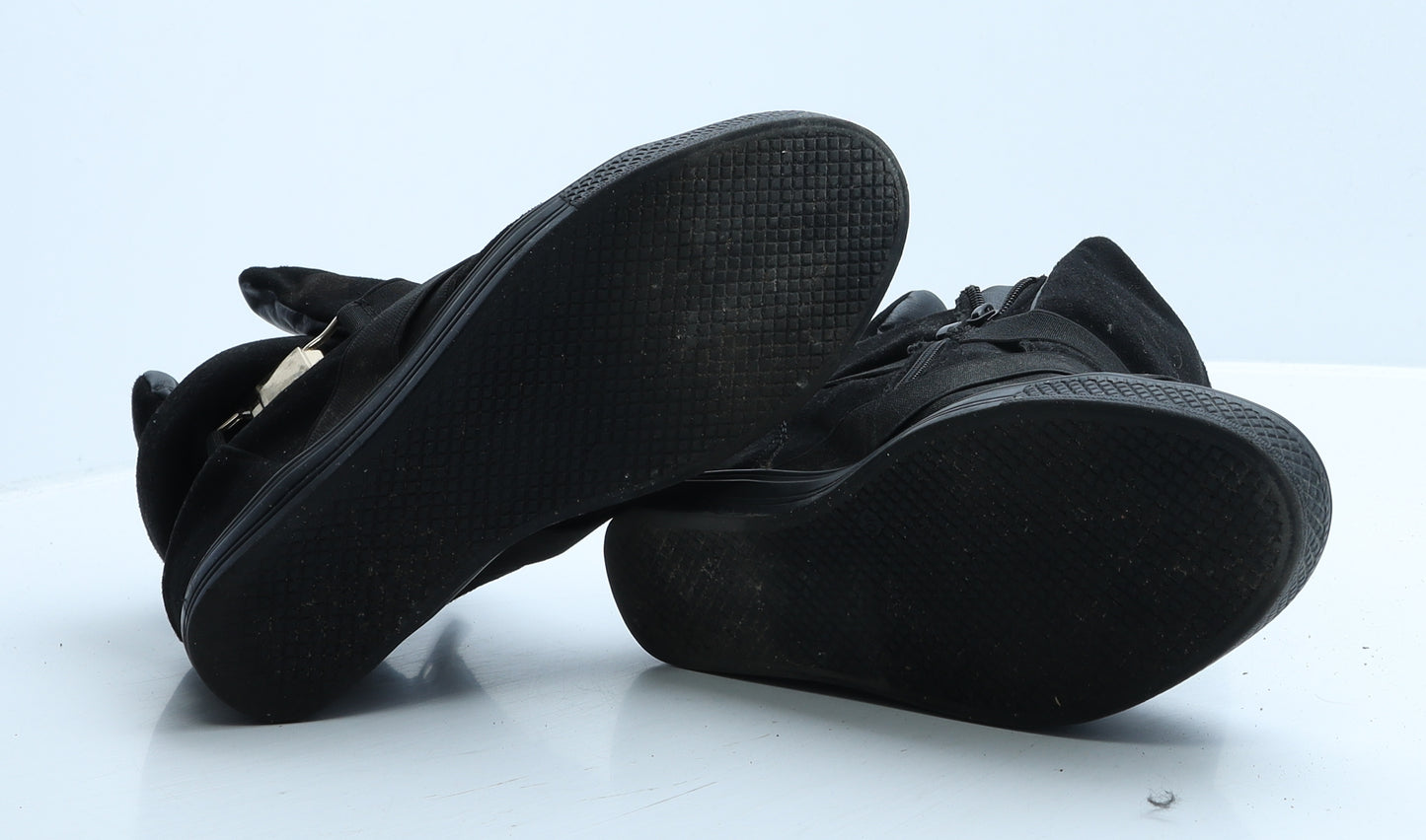 Preworn Womens Black Polyester Slip On Boot UK 7 40