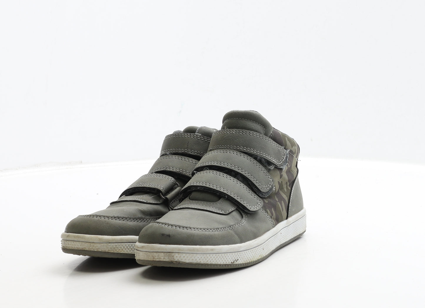 TU Boys Grey Camouflage Polyester Trainer UK 13 31