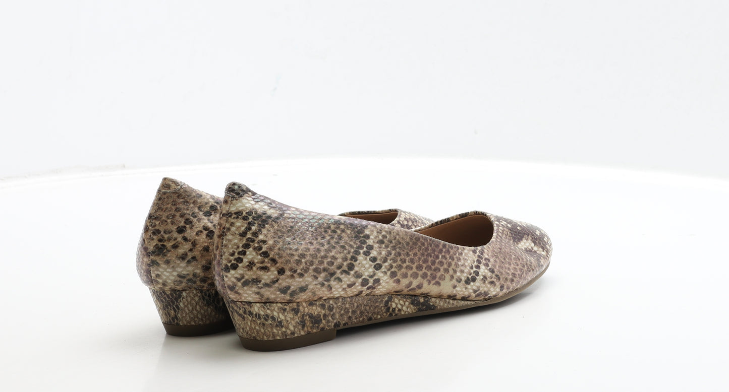 Marks and Spencer Womens Brown Animal Print Leather Court Heel UK 4 37 - Snake Print
