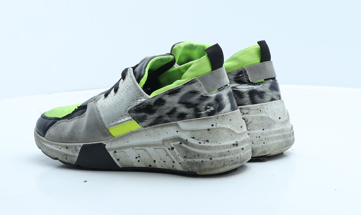 Preworn Girls Green Colourblock Polyester Trainer UK 7