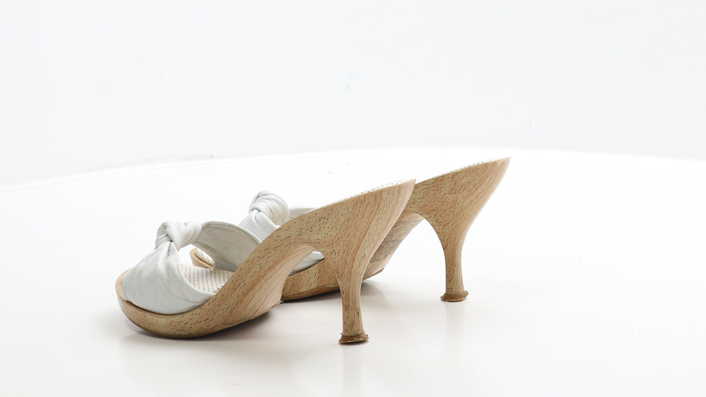 Preworn Womens White Leather Mule Heel UK 4 37