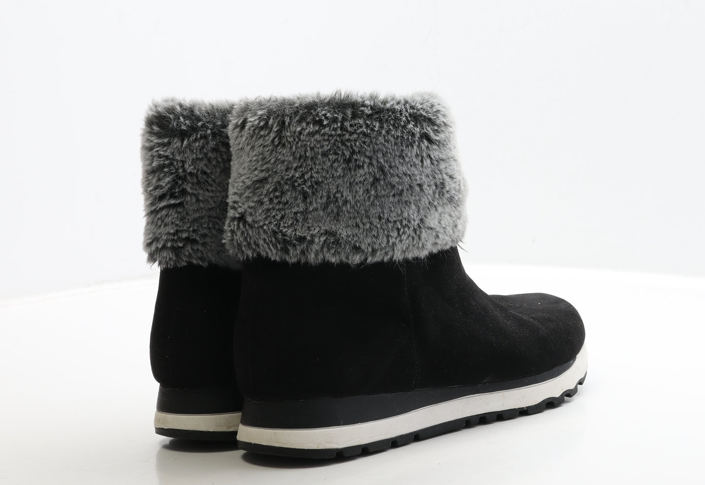 DKNY Womens Black Suede Shearling Style Boot UK 7 40