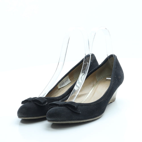 Preworn Womens Black Suede Court Heel UK 3 36